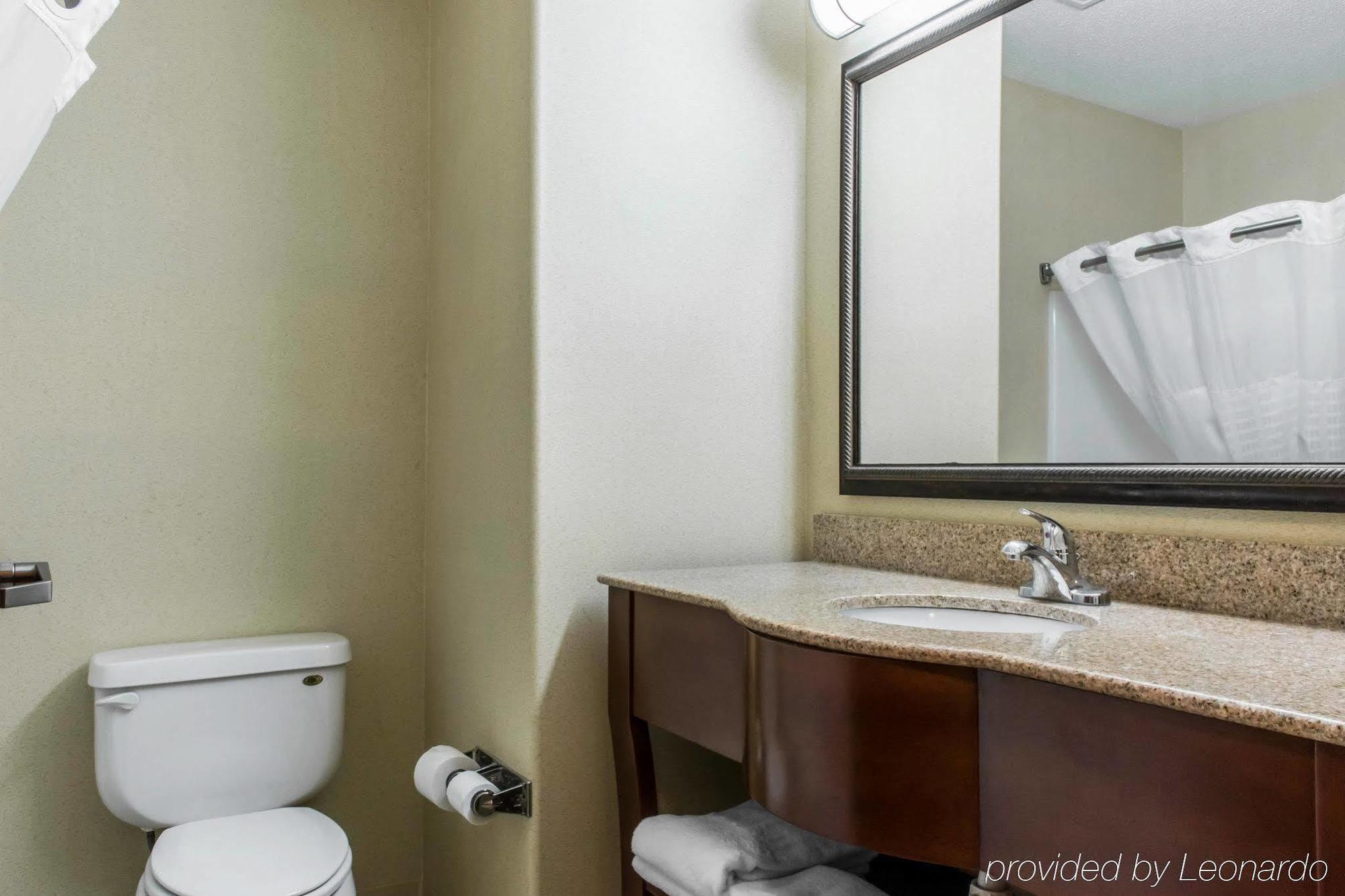 Red Roof Inn & Suites Bloomsburg - Mifflinville Dış mekan fotoğraf